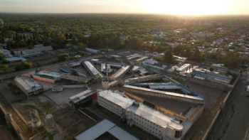 Presentaron un proyecto para prohibir celulares en cárceles