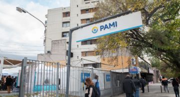 Instituciones que brindan apoyo a personas con discapacidad reclaman por la falta de pago de PAMI