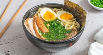 Así se prepara el clásico ramen japonés
