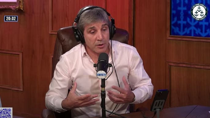 Caputo: "El dólar puede subir o bajar, es libre"