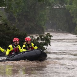 Más de 30 muertos y veinte niños desaparecidos por las inundaciones en Texas