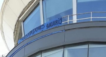 Paro de controladores aéreos: audiencia para destrabar el conflicto