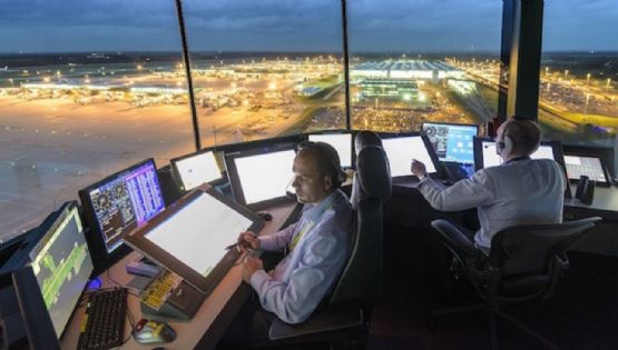Reunión clave con controladores aéreos