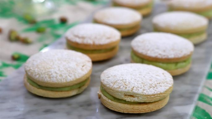 Nos sumamos a la fiebre del oro verde: receta de alfajores de pistacho