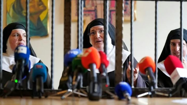 Nueve monjas se revelaron ante el Vaticano y se “atrincheraron” en un convento