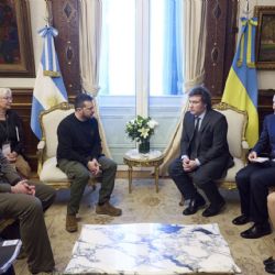 Milei se comunicará con Volodímir Zelenski