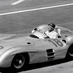 Dos autos de Fangio figuran entre los cinco más caros subastados en la historia