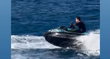 Moto acuática y velocidad: Colapinto de vacaciones