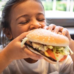 Se registran unos 300 casos al año de Síndrome Urémico Hemolítico