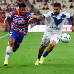 Vélez le gana a Fortaleza