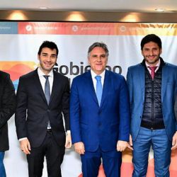 El armado federal de gobernadores que Mendoza mira de reojo