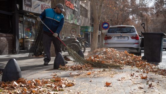 Por el Zonda, suspendieron las clases presenciales en Lavalle, Santa Rosa y Luján