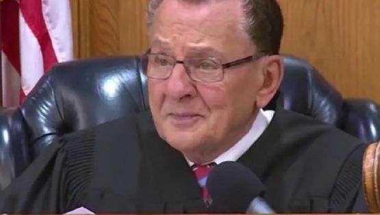 Murió Frank Caprio, el amable juez que era sensación en las redes
