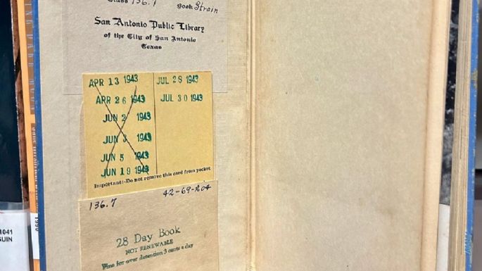 Devolvió un libro 82 años después: no le cobraron recargo