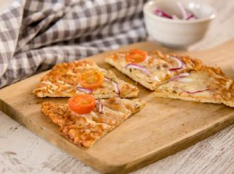 Receta de pizza con base de pollo keto