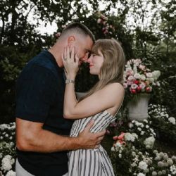 Taylor Swift anunció su casamiento y mostró su espectacular anillo 
