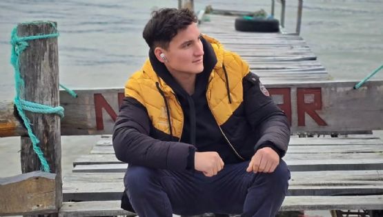 Tiene 23 años y afirma estar harto del acoso de mujeres mayores de 40 