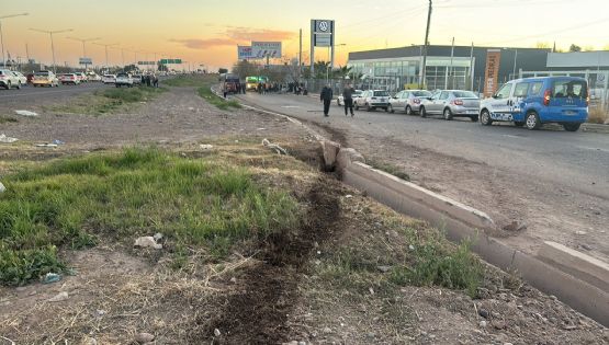 Chocó un colectivo en Godoy Cruz: una mujer embarazada y una bebé resultaron heridas 