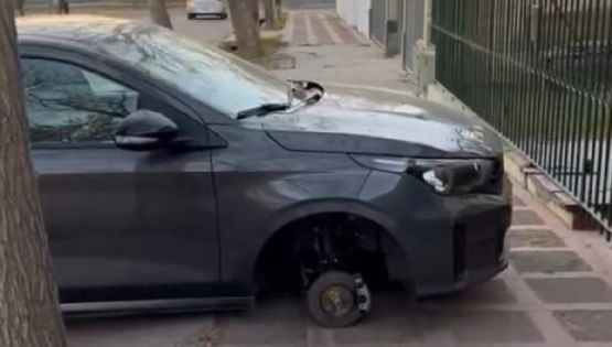 Indignación en Carrodilla por el repetido robo de cubiertas