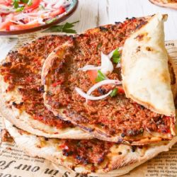 Receta de la pizza turca: ¿la conocías?