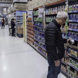 Suba del dólar y precios: comienza a verse el impacto