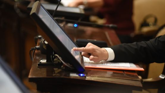 Los aumentos por decreto del Gobierno fueron rechazados en la Legislatura