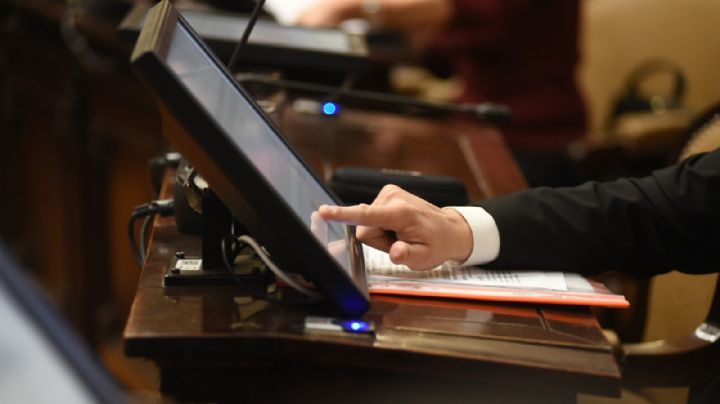 Los aumentos por decreto del Gobierno fueron rechazados en la Legislatura