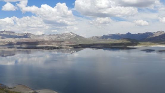 Tres volcanes están bajo alerta amarilla en Mendoza por aumento de actividad sísmica