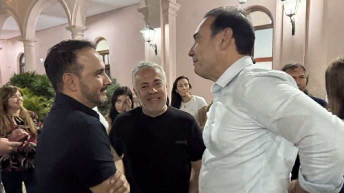 Milei perdió en Corrientes, pero Cornejo viajó a festejar con Valdés