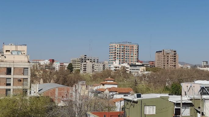 El viento Zonda ya se siente en varios sectores de Mendoza
