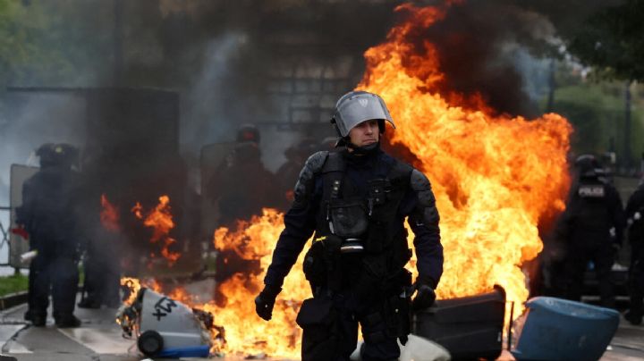 Bloqueos y detenidos en Francia durante una jornada de protesta