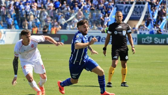 Godoy Cruz debió conformarse con el empate ante Barracas