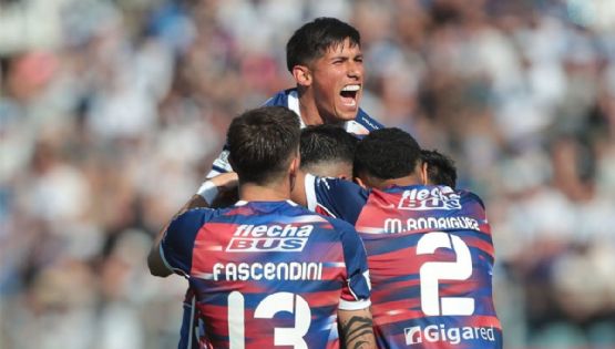 Unión ganó en La Plata ante Gimnasia y es sorpresivo líder