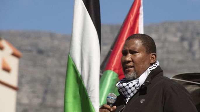 Zarpó la flota solidaria que desafiará los drones de Israel para ayudar a Gaza