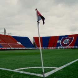 El plantel de San Lorenzo está que arde con Moretti y tomó una medida de fuerza