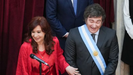 Una encuesta le da mejores números a Cristina Kirchner que a Javier Milei