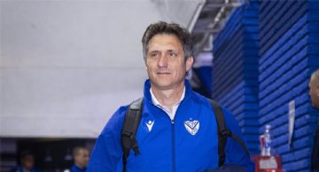 Barros Schelotto, tras la derrota ante Racing: “Vamos a ir a ganar en la vuelta”