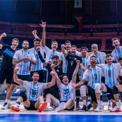 Primero, triunfazo de Argentina; segundo, Francia afuera