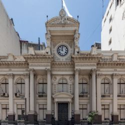 El BCRA vendió US$678 millones para frenar la suba del dólar