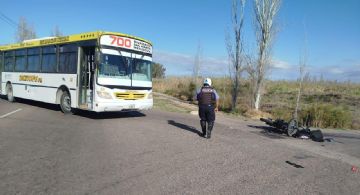 Un motociclista murió al chocar con un colectivo en Junín 