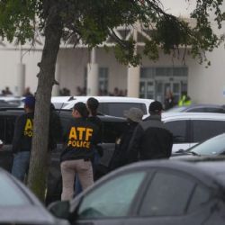 Tirador suicida disparó en un centro de inmigración