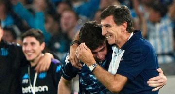 Gustavo Costas convocó un banderazo para el plantel de Racing