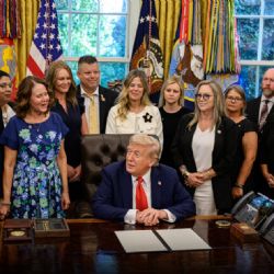 Trump impondrá una nueva serie de aranceles a partir del 1 de octubre