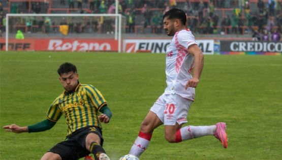 Argentinos Juniors hundió aún más a Aldosivi