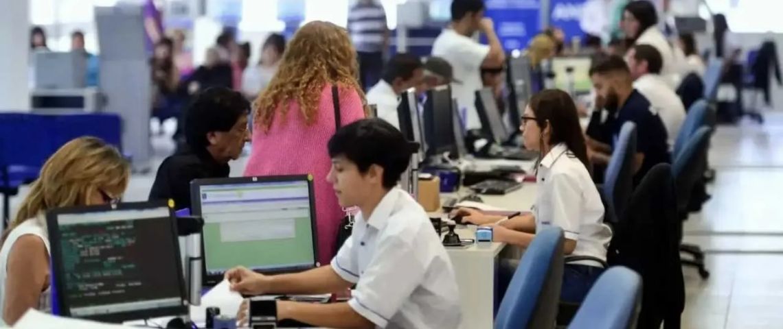 En la era Milei se perdieron cerca de 70.000 puestos de trabajo en el Estado 