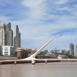 Quitan subsidios a más de 3.500 usuarios de Puerto Madero y countries
