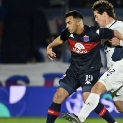 La Lepra goleó a Tigre y pasó a semifinales