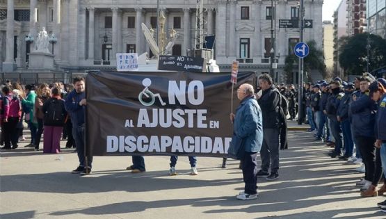 “La discapacidad es un gran negocio”: el duro testimonio de una madre