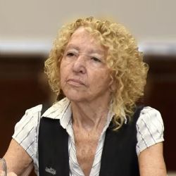 Fentanilo: secuestraron el teléfono de la directora de la ANMAT