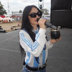 La respuesta de Lali a un militante libertario